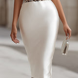 Elegancka Biała Satynowa Sukienka Midi Bodycon
