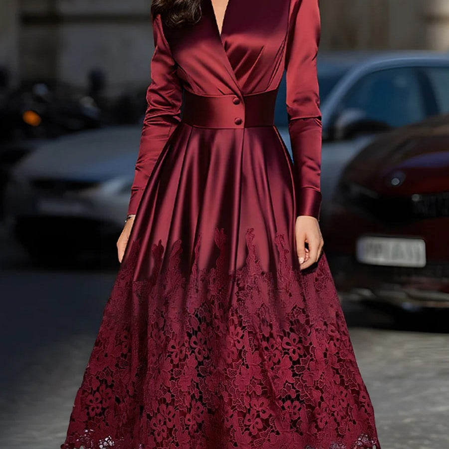 Burgundowa Satynowa Sukienka Midi z Paskiem i Koronkowym Dołem